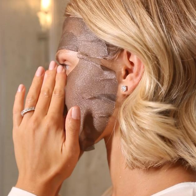 Accouchée Regenerating Reusable Silver Face Mask